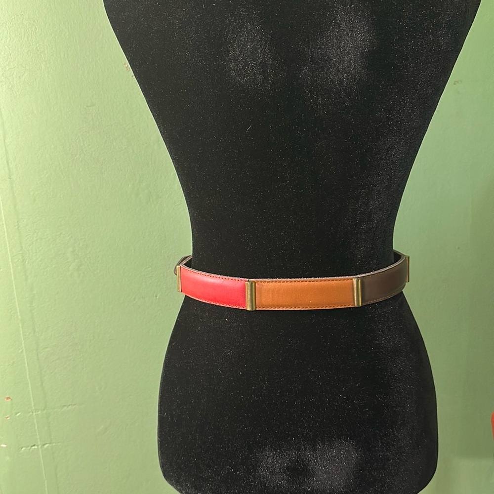 Fossil vintage leather belt color blocked Brown /burgandy/tan brass fittings - Picture 4 of 8